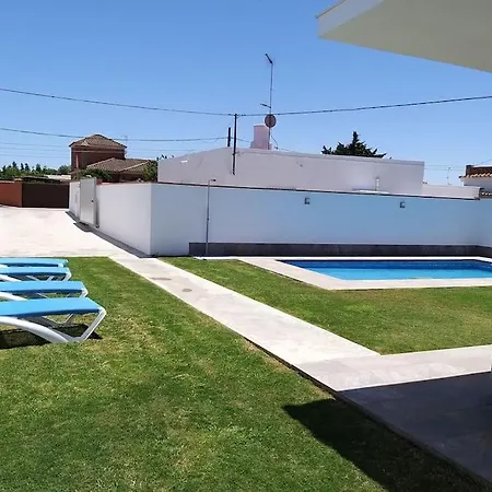 Casa Triton Alojamiento Rural Con Piscina Holiday home *